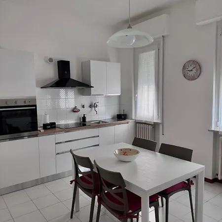 Apartment Sweet Tosca - Appartamento By Sweet Harbour *